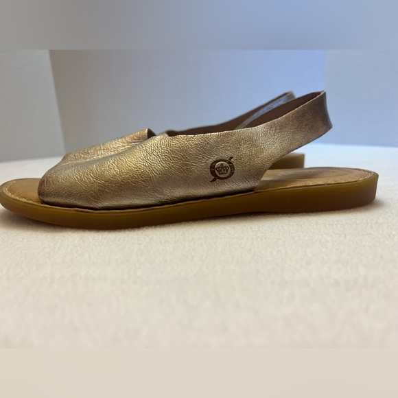 Born Gold Women's Sandals Size 6 - Picture 2 of 12